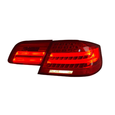 Transformeer uw BMW E92 E93 met LED dynamisch achterlicht Achterste mistlamp Draai Signaallamp
