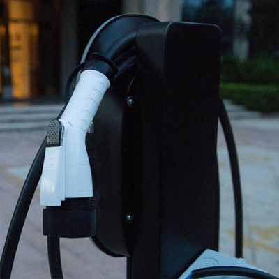 Vloer gemonteerd AC EV-oplaadstation met een Type 2 stekker