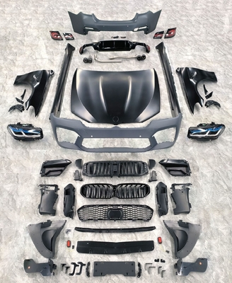 Auto fittings BMW 5e serie F10 Voorbumper Achterbumpers Fenders Zijkanten rokken Bodykit F10 F18