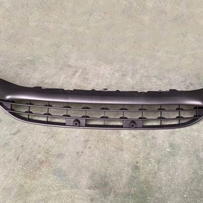 Andere jaar Plastic autoonderdelen Voorbumper Voorondergril voor Ford Focus