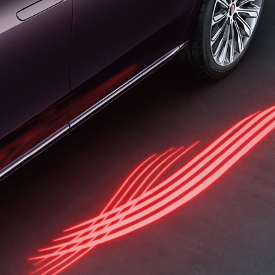 Voor 4 Achter 4 Radar Verbeterde Hongqi H9 2.0T RWD Gas Car voor een luxe ervaring