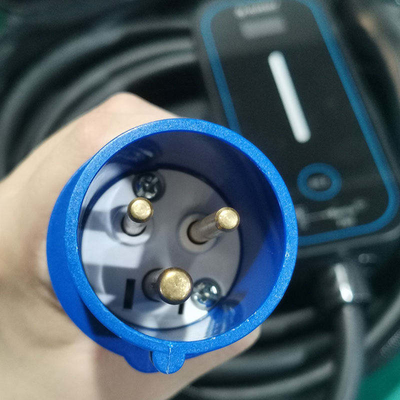 Draagbare laadmachine voor elektrische auto's Type2 Ev-oplader Omgevingstemperatuur -30 °C tot 50 °C