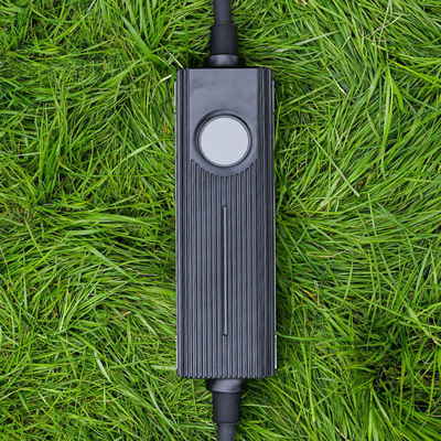 16.5KW draagbare EV-oplader met scherm en aansluiting Type 2 voor Model 3