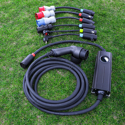 16.5KW draagbare EV-oplader met scherm en aansluiting Type 2 voor Model 3