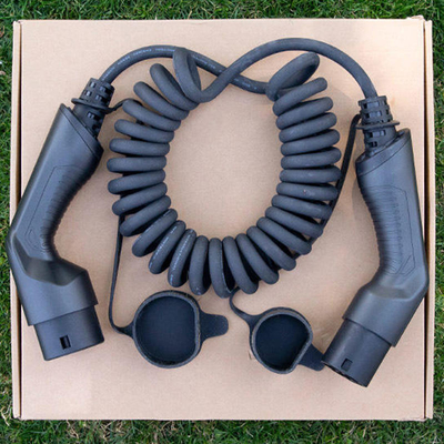 16A/32A TPU Type 2 EV Car Charger Connector Charging Coiled Cable voor stabiel opladen